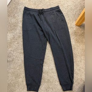 Dark grey women’s jogger sweatpants